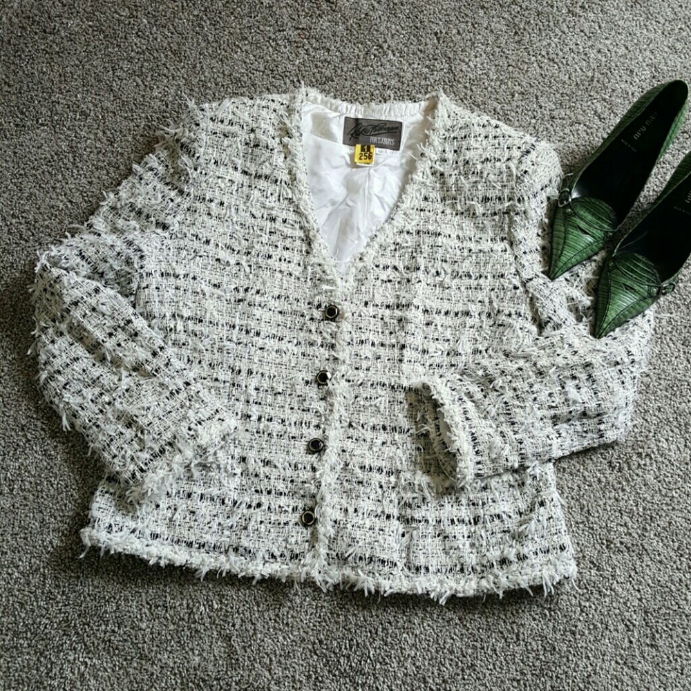 Rickie Freeman for T.J.Suits women blazer size 12